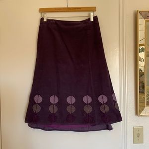 Boden purple corduroy midi skirt appliqué 18L